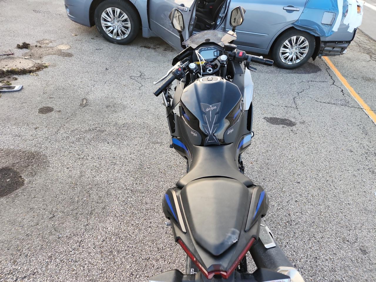 2025 Kawasaki Ex500 VIN: ML5EXGG17SDA42781 Lot: 92871355