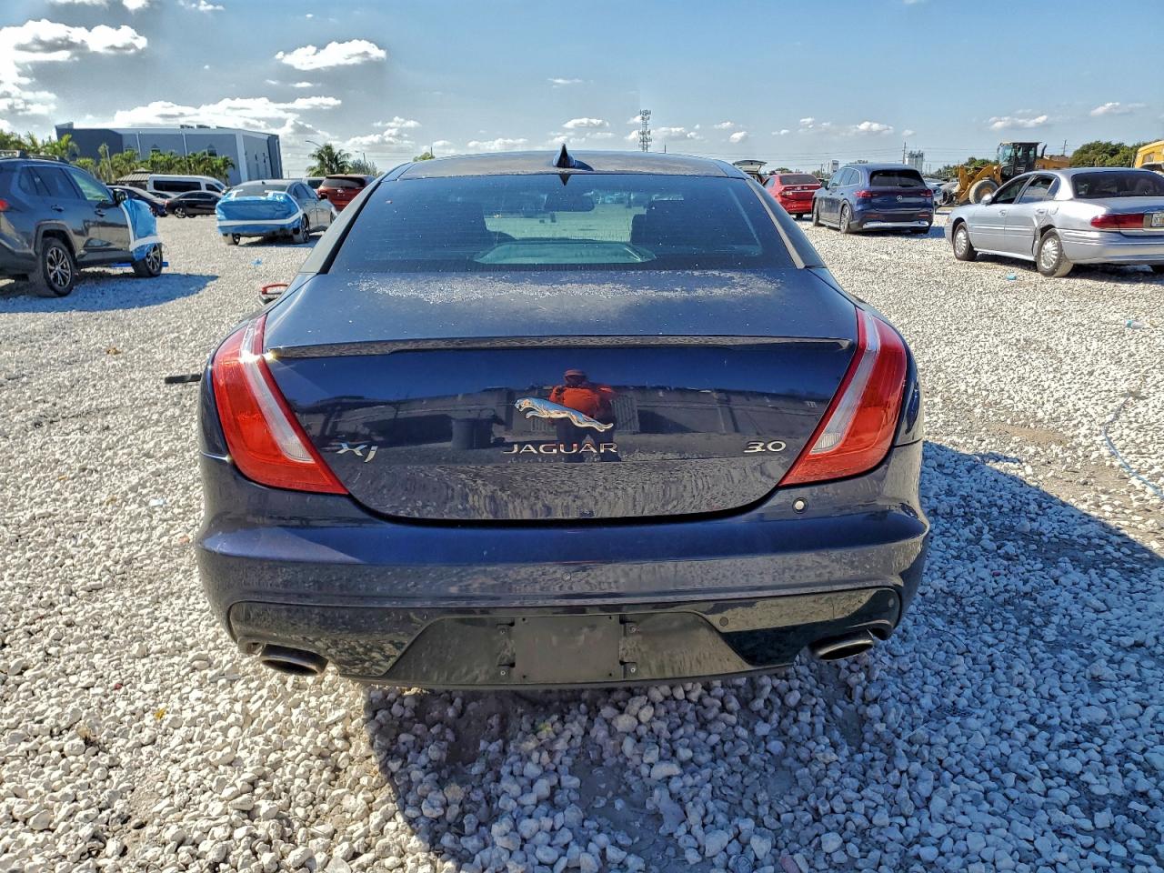 2016 Jaguar Xj VIN: SAJWA1C74G8W01284 Lot: 94027275
