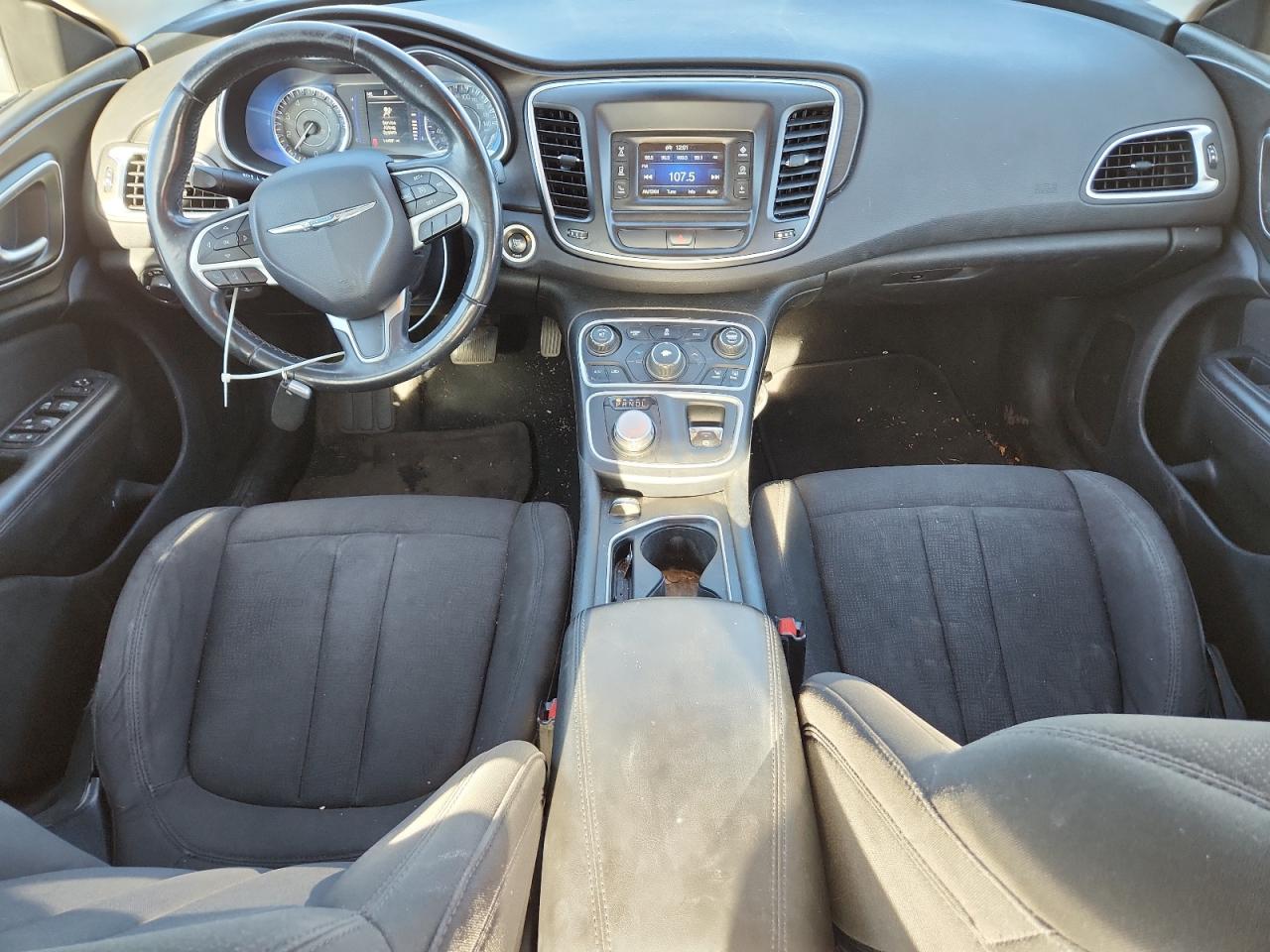 2015 Chrysler 200 Limited VIN: 1C3CCCAB7FN745902 Lot: 90287125