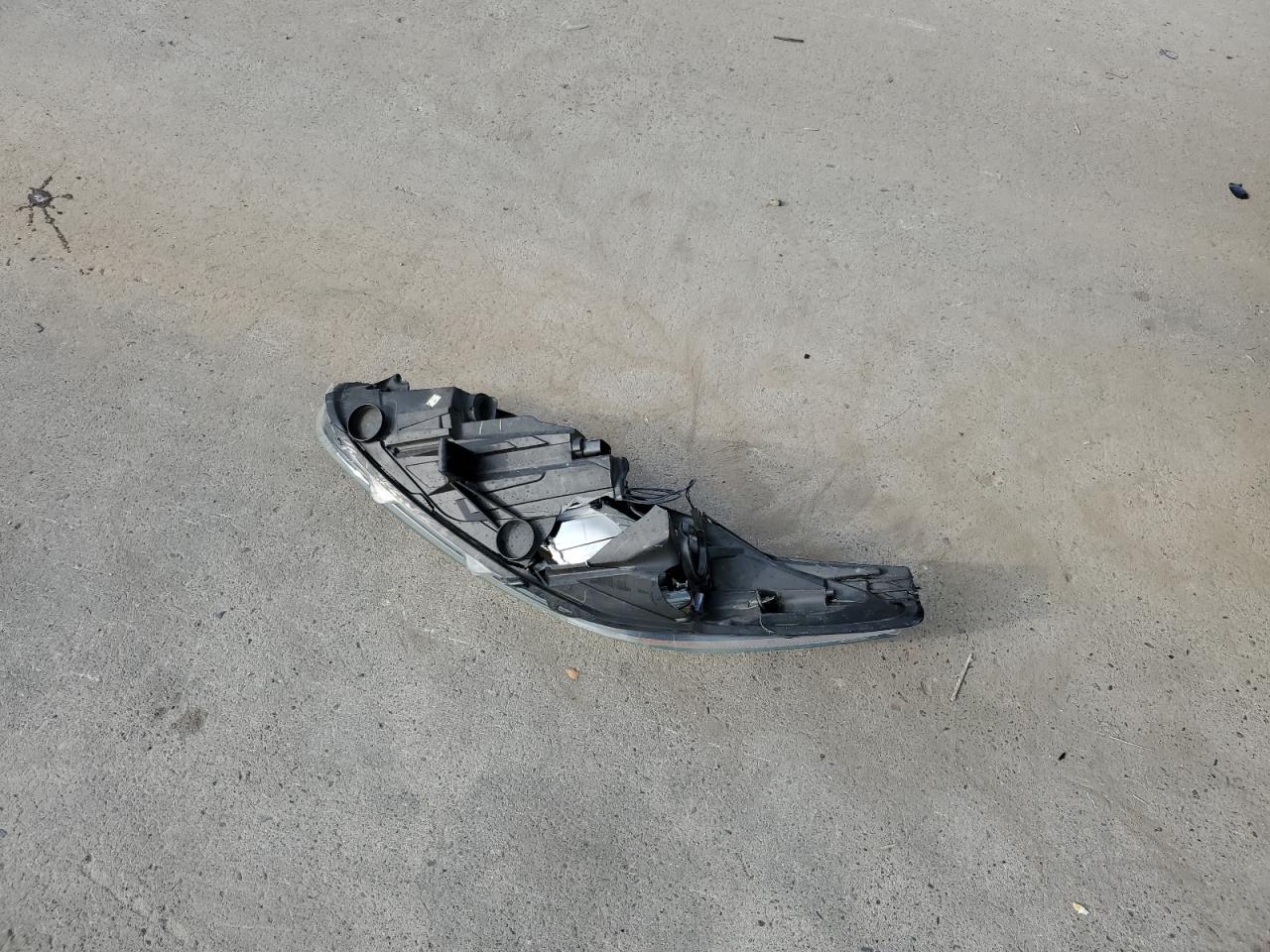 2015 Ford Fiesta Se VIN: 3FADP4BJ8FM127018 Lot: 92399205