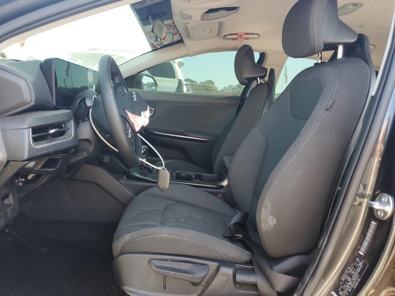 2025 Kia K4 Lx VIN: 3KPFT4DE5SE137217 Lot: 92067255