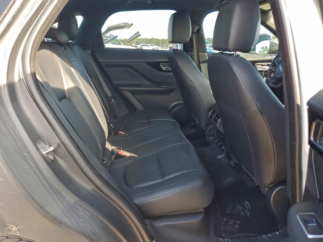 2018 Jaguar F-Pace Premium VIN: SADCJ2FX8JA328986 Lot: 94541995
