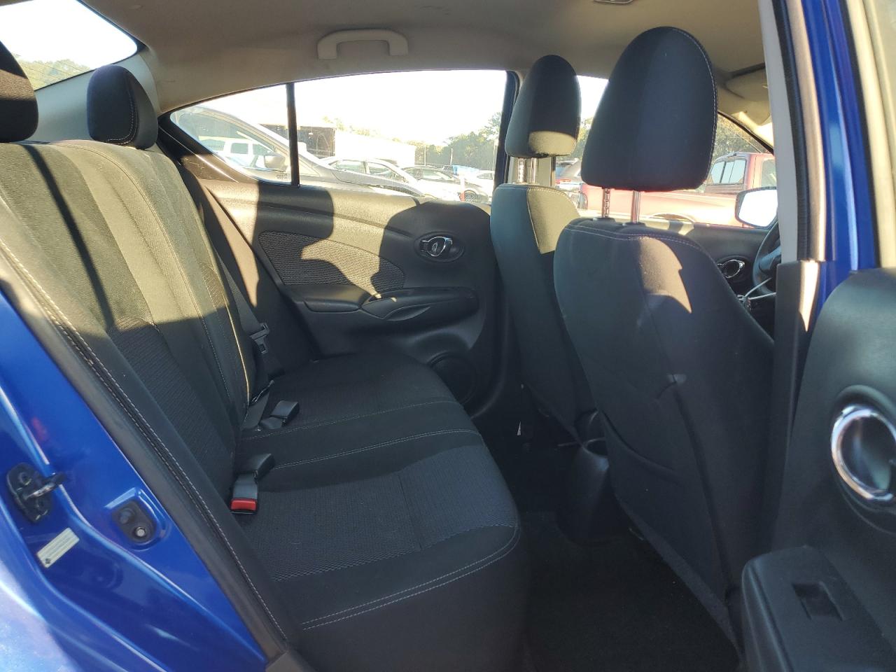 2017 Nissan Versa S VIN: 3N1CN7AP4HL843834 Lot: 90288625