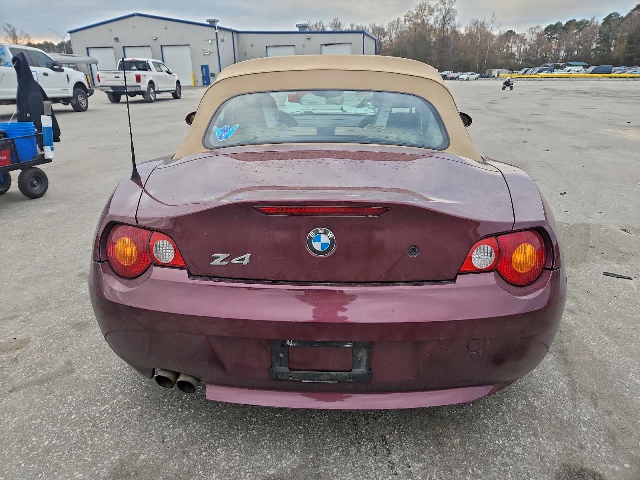 2004 BMW Z4 3.0 VIN: 4USBT535X4LT27184 Lot: 93847445