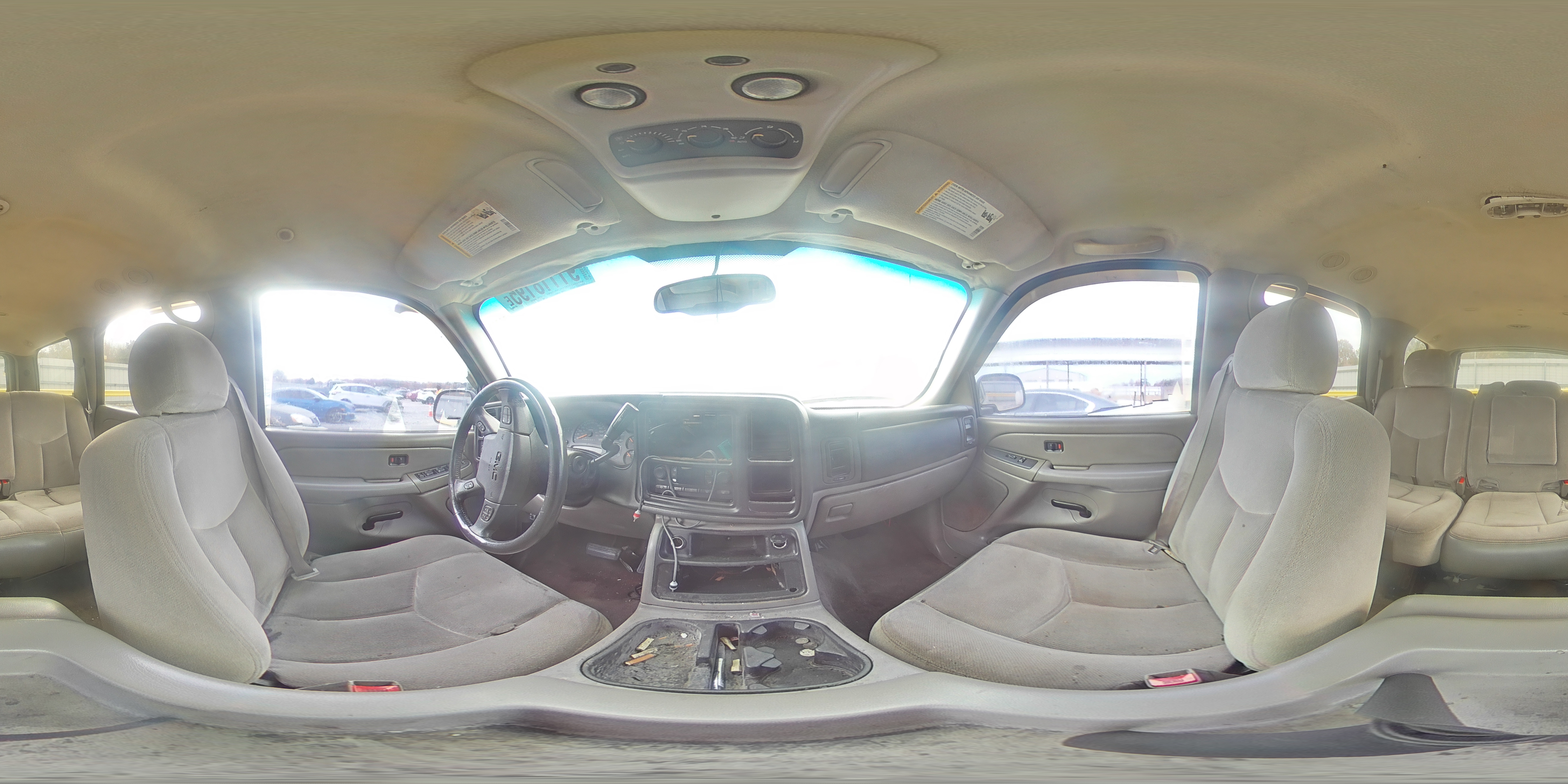 2005 GMC Yukon VIN: 1GKEK13VX5R103415 Lot: 91118195