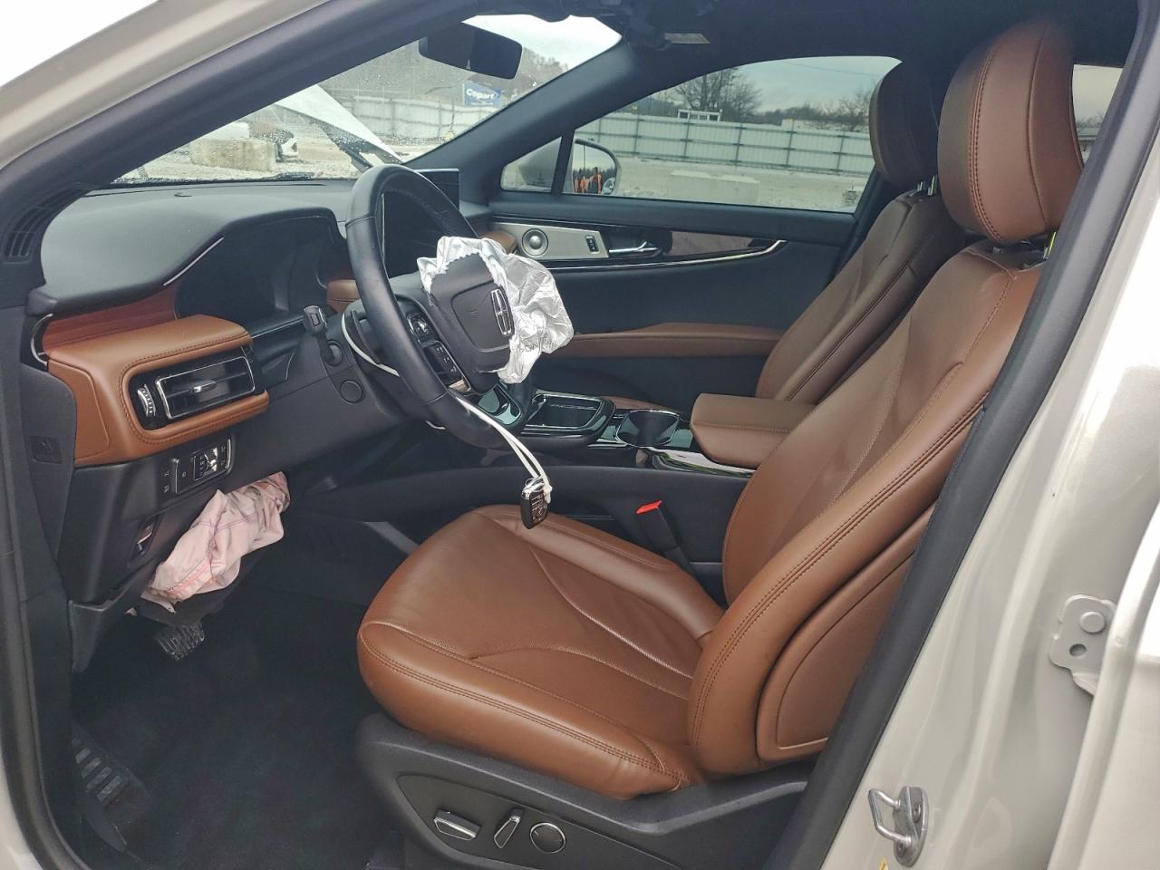 2022 Lincoln Nautilus Reserve VIN: 2LMPJ8KP2NBL27574 Lot: 94062395