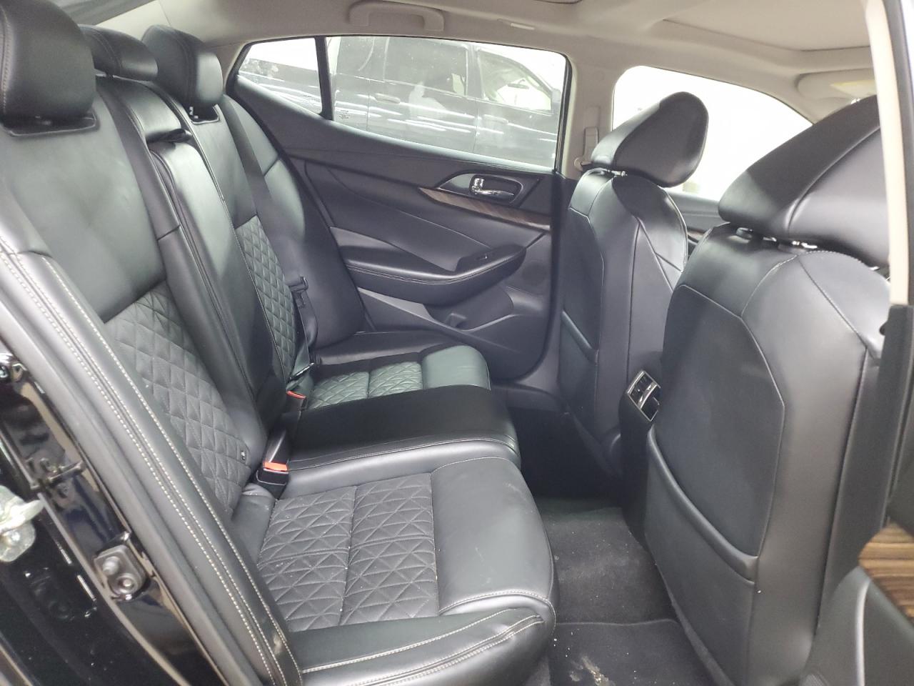 2017 Nissan Maxima 3.5S VIN: 1N4AA6AP0HC365889 Lot: 85430305