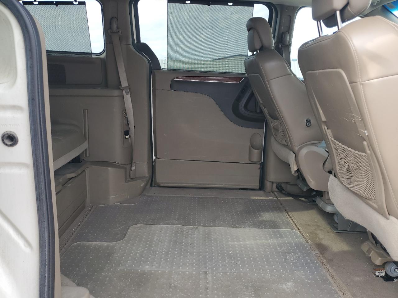 2013 Chrysler Town & Country Limited VIN: 2C4RC1GG0DR620107 Lot: 91627245