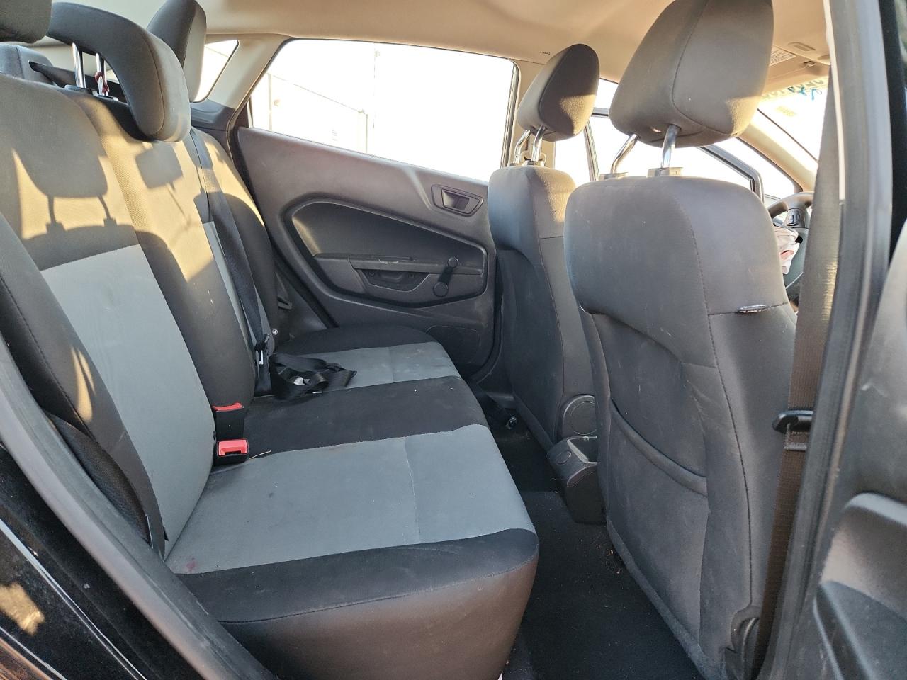 2019 Ford Fiesta S VIN: 3FADP4AJ5KM140496 Lot: 92351335