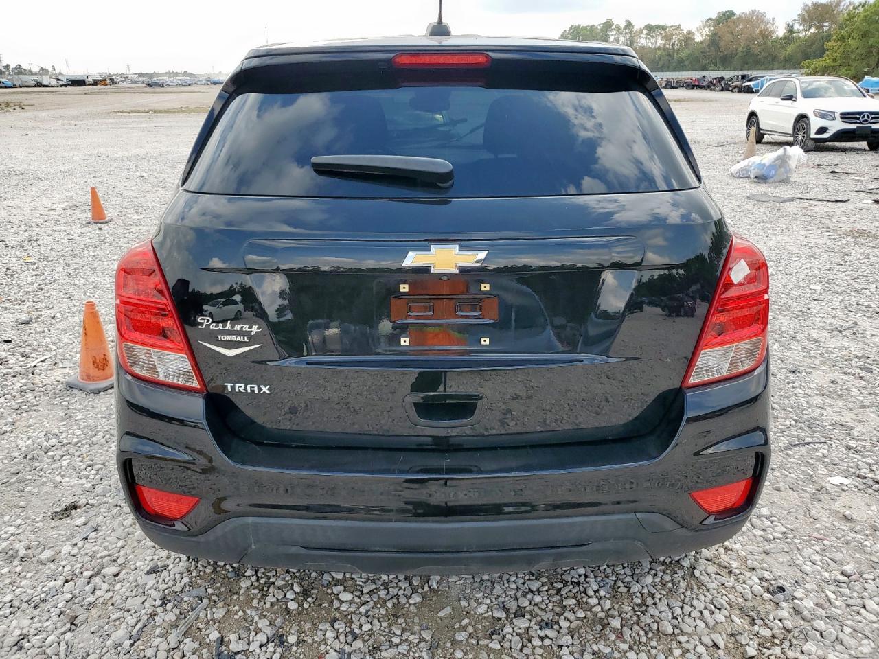 2021 Chevrolet Trax Ls VIN: KL7CJKSB2MB333408 Lot: 93673865