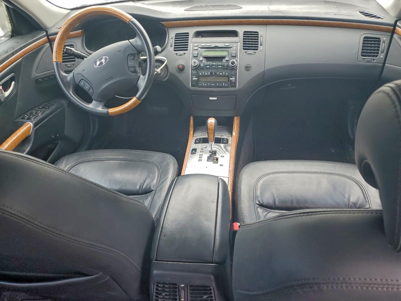 2006 Hyundai Azera Se VIN: KMHFC46F16A132445 Lot: 93841705