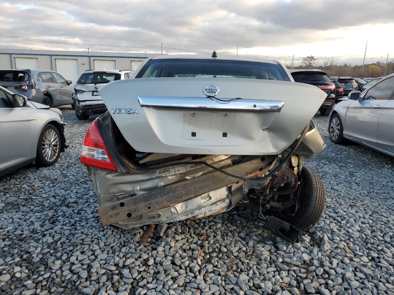 2009 Nissan Versa S VIN: 3N1BC11E09L427388 Lot: 93814785