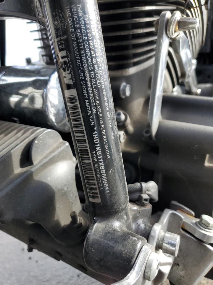 2011 Harley-Davidson Flhx VIN: 1HD1KB41XBB660811 Lot: 92623415