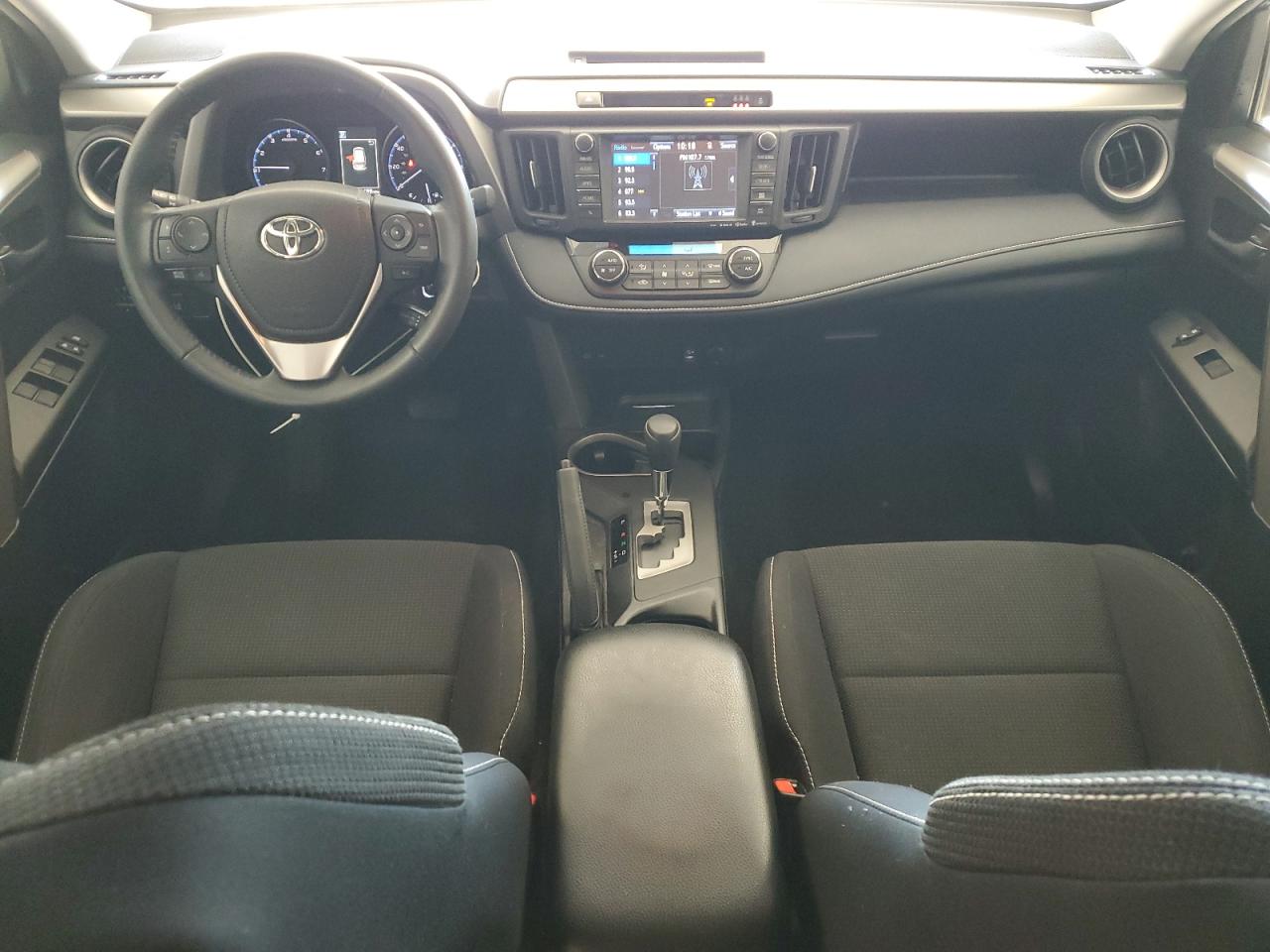 2017 Toyota Rav4 Xle VIN: 2T3RFREV9HW653514 Lot: 93398575