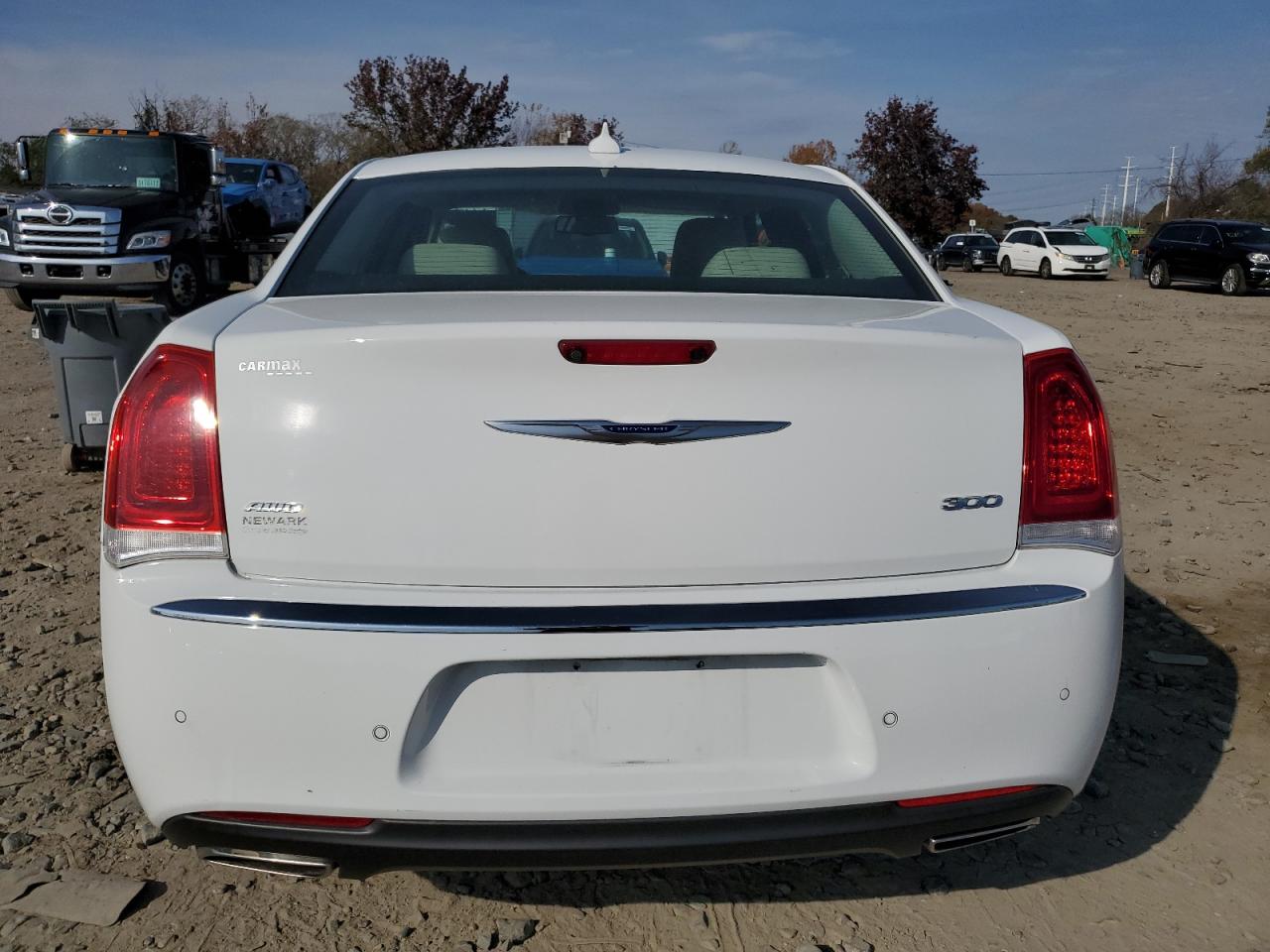 2020 Chrysler 300 Touring VIN: 2C3CCARG2LH131896 Lot: 91837805