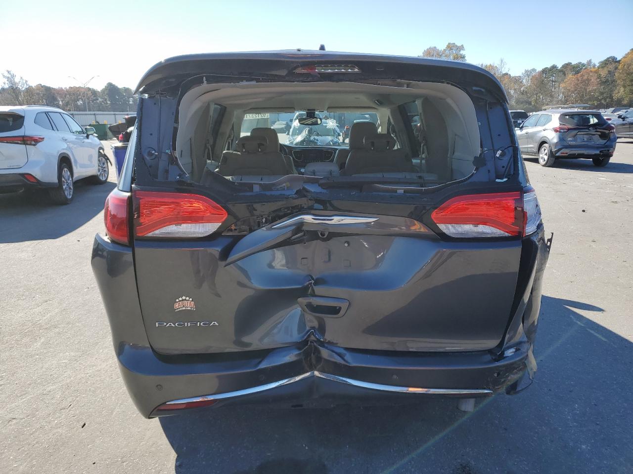 2017 Chrysler Pacifica Touring L Plus VIN: 2C4RC1EG2HR652680 Lot: 92123715