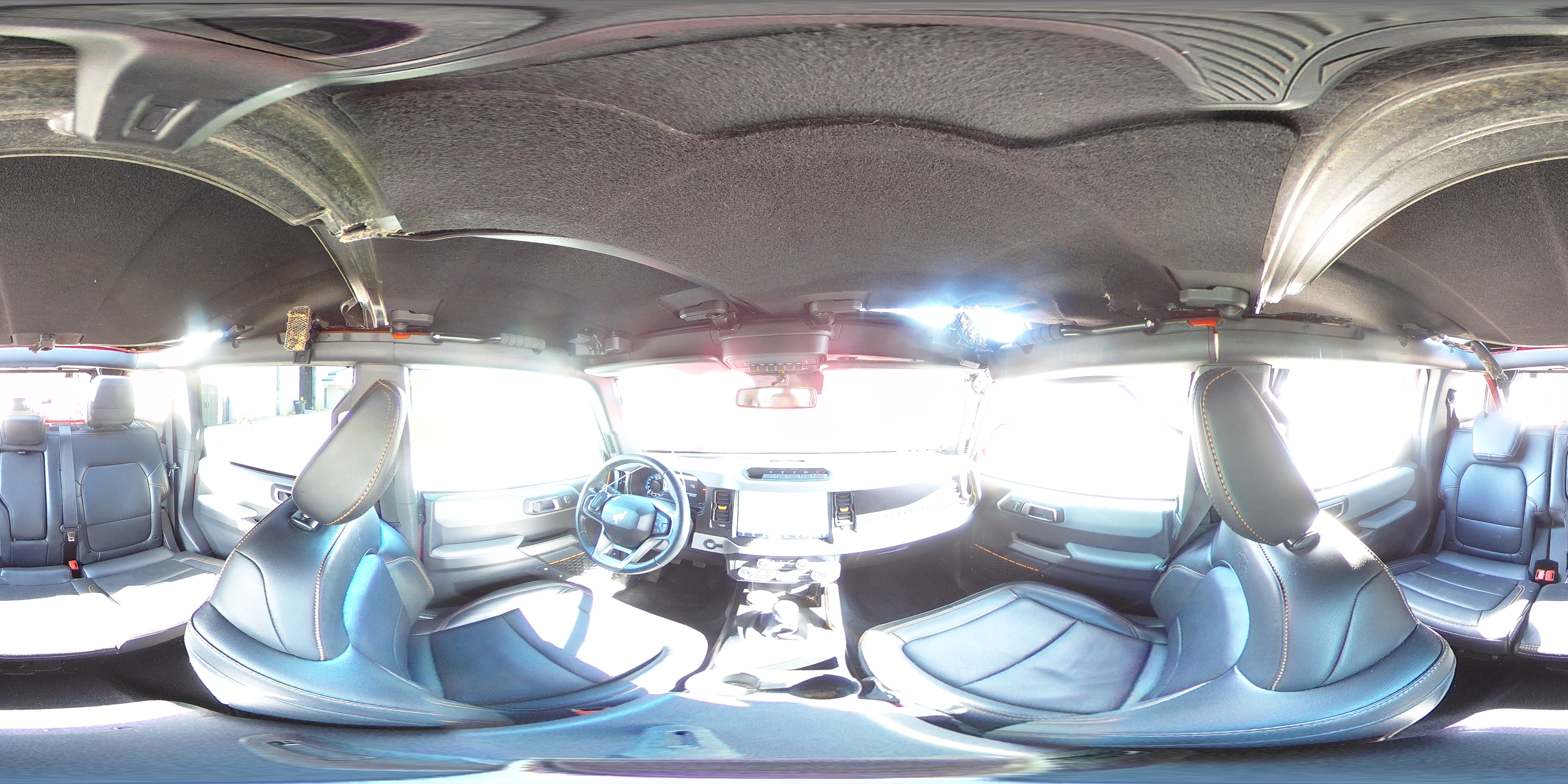 2023 Ford Bronco Base VIN: 1FMEE5DH5PLB18246 Lot: 92823255