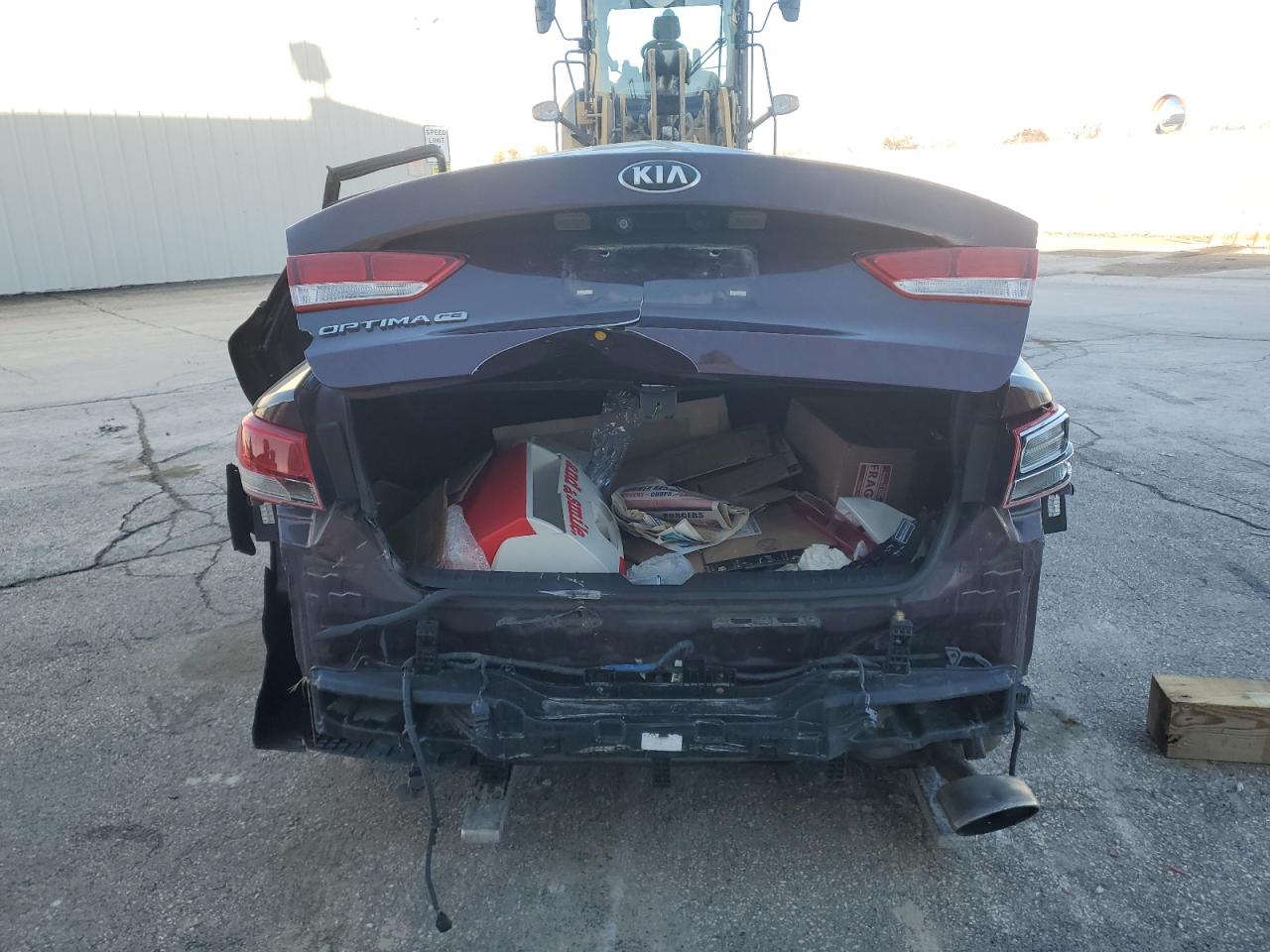 2018 Kia Optima Lx VIN: 5XXGT4L3XJG195107 Lot: 92537705