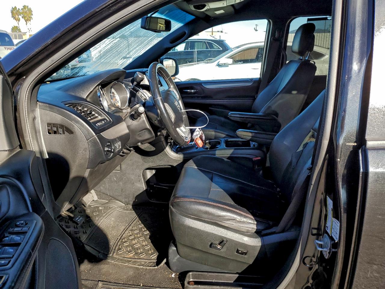 2018 Dodge Grand Caravan Gt VIN: 2C4RDGEG3JR195996 Lot: 94065935