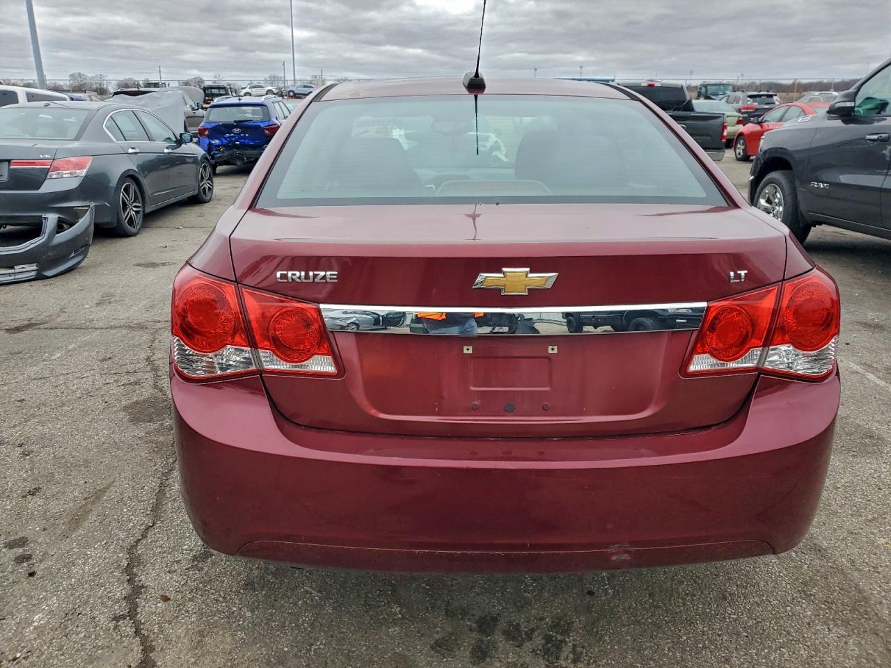 2016 Chevrolet Cruze Limited Lt VIN: 1G1PE5SB8G7165168 Lot: 94534565