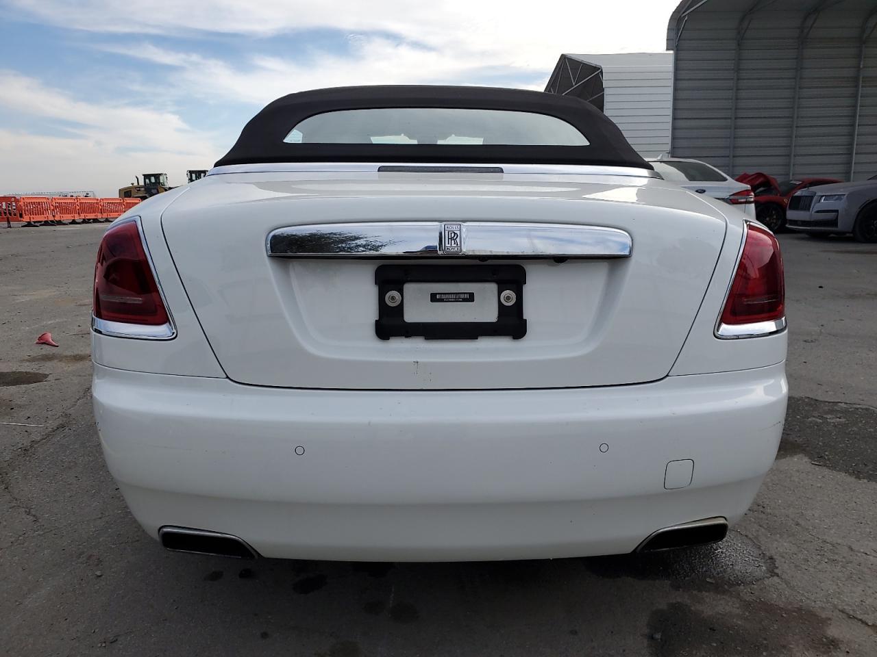 2020 Rolls-Royce Dawn Base VIN: SCAXZ8C08LU202295 Lot: 92418905