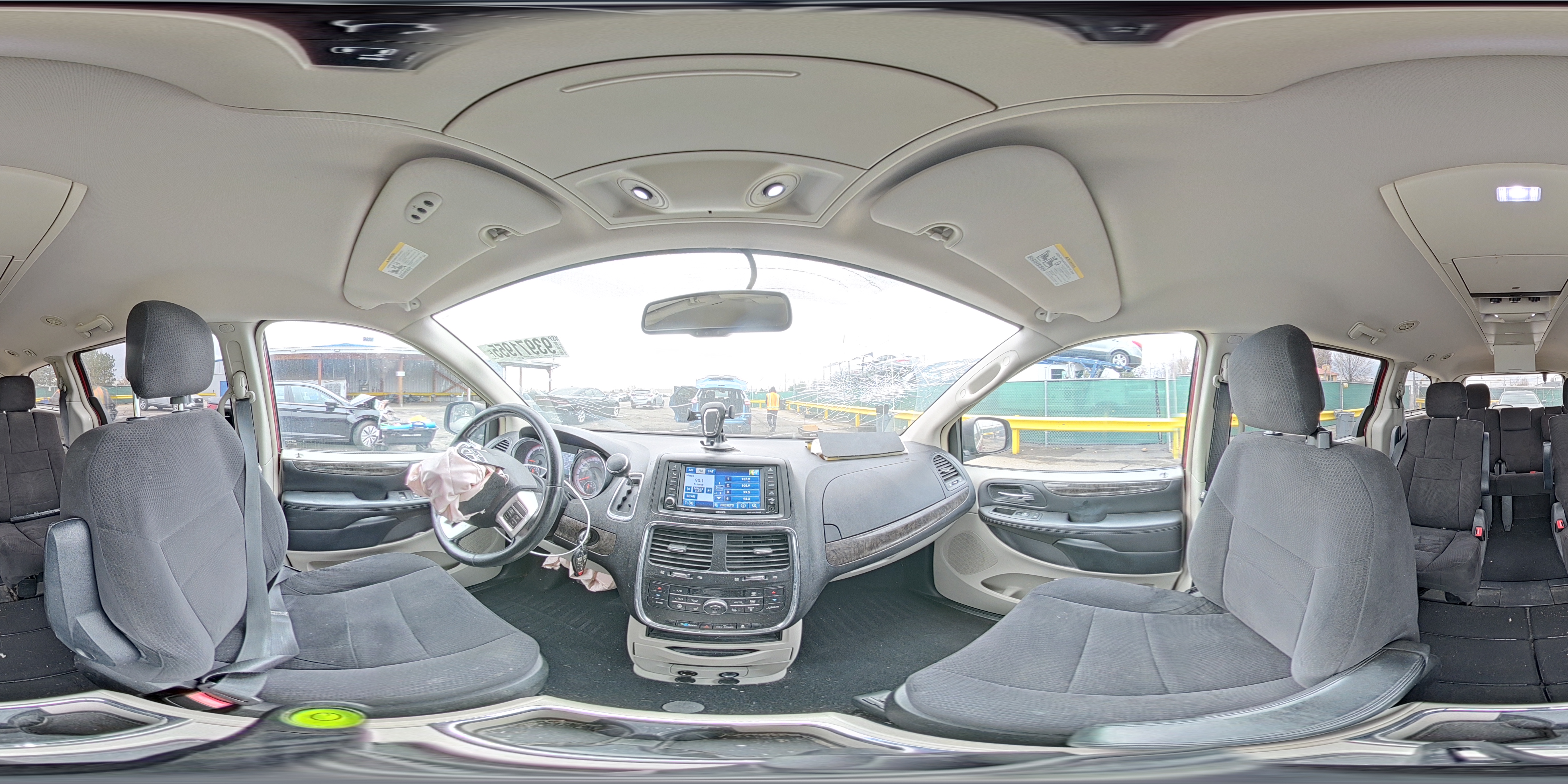 2011 Dodge Grand Caravan Crew VIN: 2D4RN5DG0BR674304 Lot: 93971955