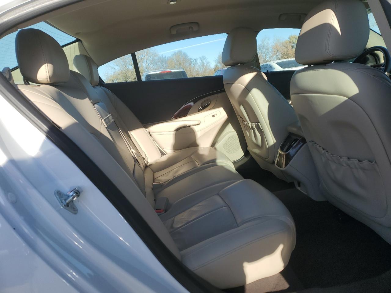 2016 Buick Lacrosse VIN: 1G4GB5G31GF104652 Lot: 92643095