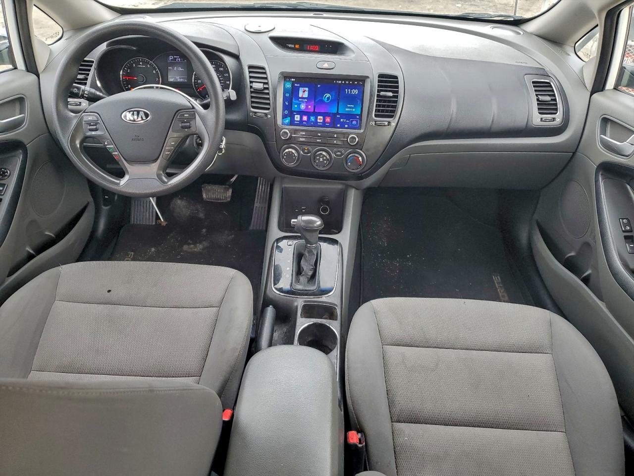 2017 Kia Forte Lx VIN: 3KPFK4A72HE075454 Lot: 93741695