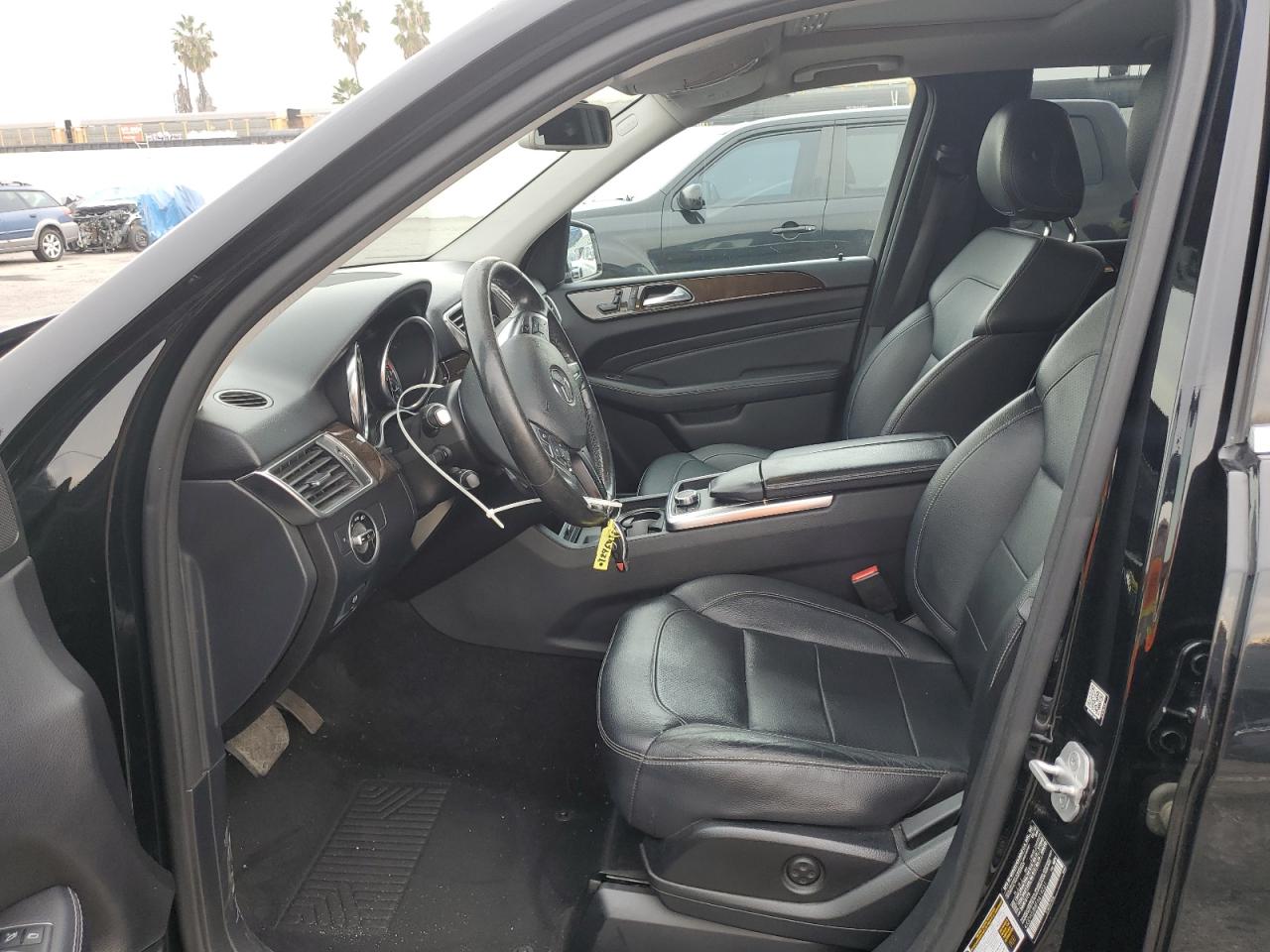 2015 Mercedes-Benz Ml 350 VIN: 4JGDA5JB8FA619231 Lot: 92469145