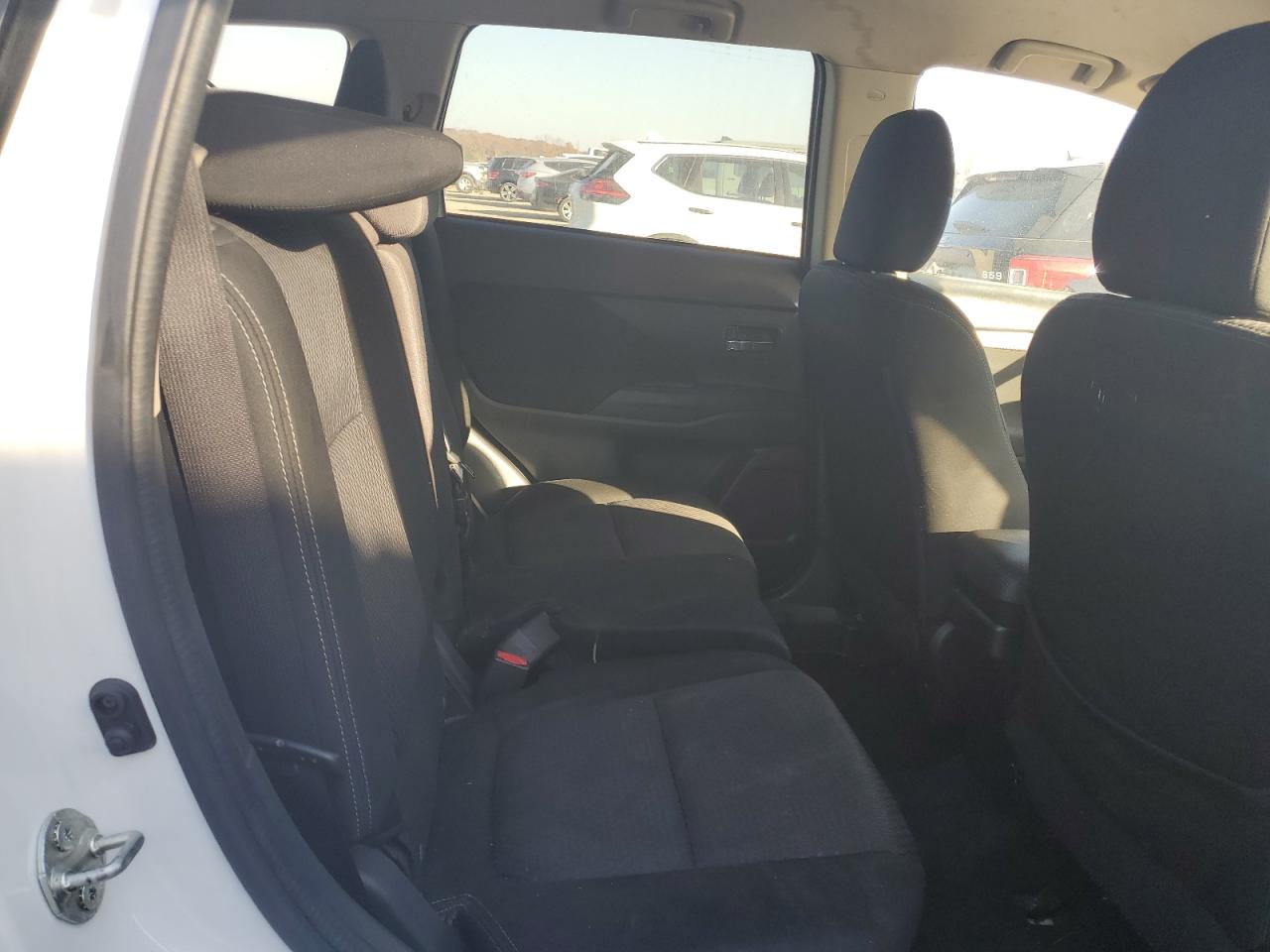 2017 Mitsubishi Outlander Se VIN: JA4AZ3A31HZ046054 Lot: 92913515