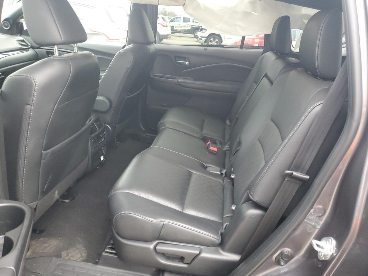 2021 Honda Passport Elite VIN: 5FNYF8H01MB018003 Lot: 93725915