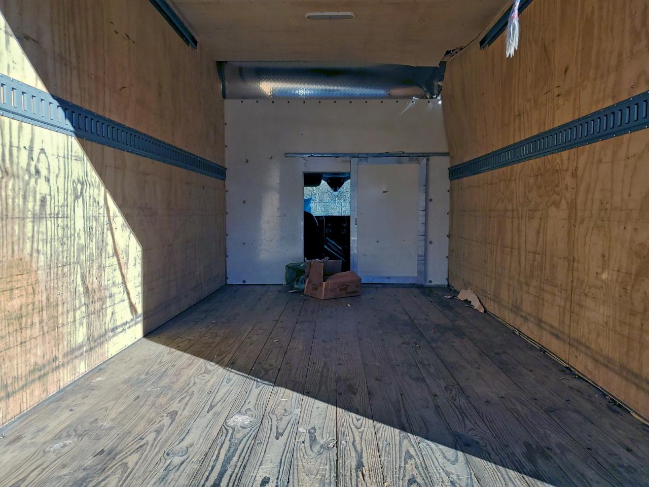 2023 Ford Transit T-350 Hd VIN: 1FDRU6PG2PKB76978 Lot: 93832575