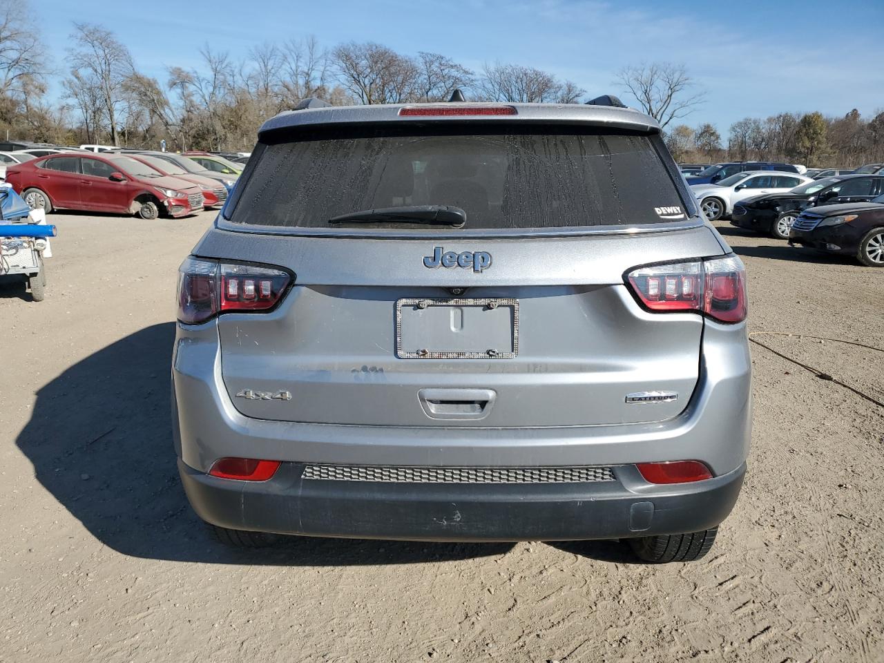 2019 Jeep Compass Latitude VIN: 3C4NJDBB0KT768057 Lot: 93043095