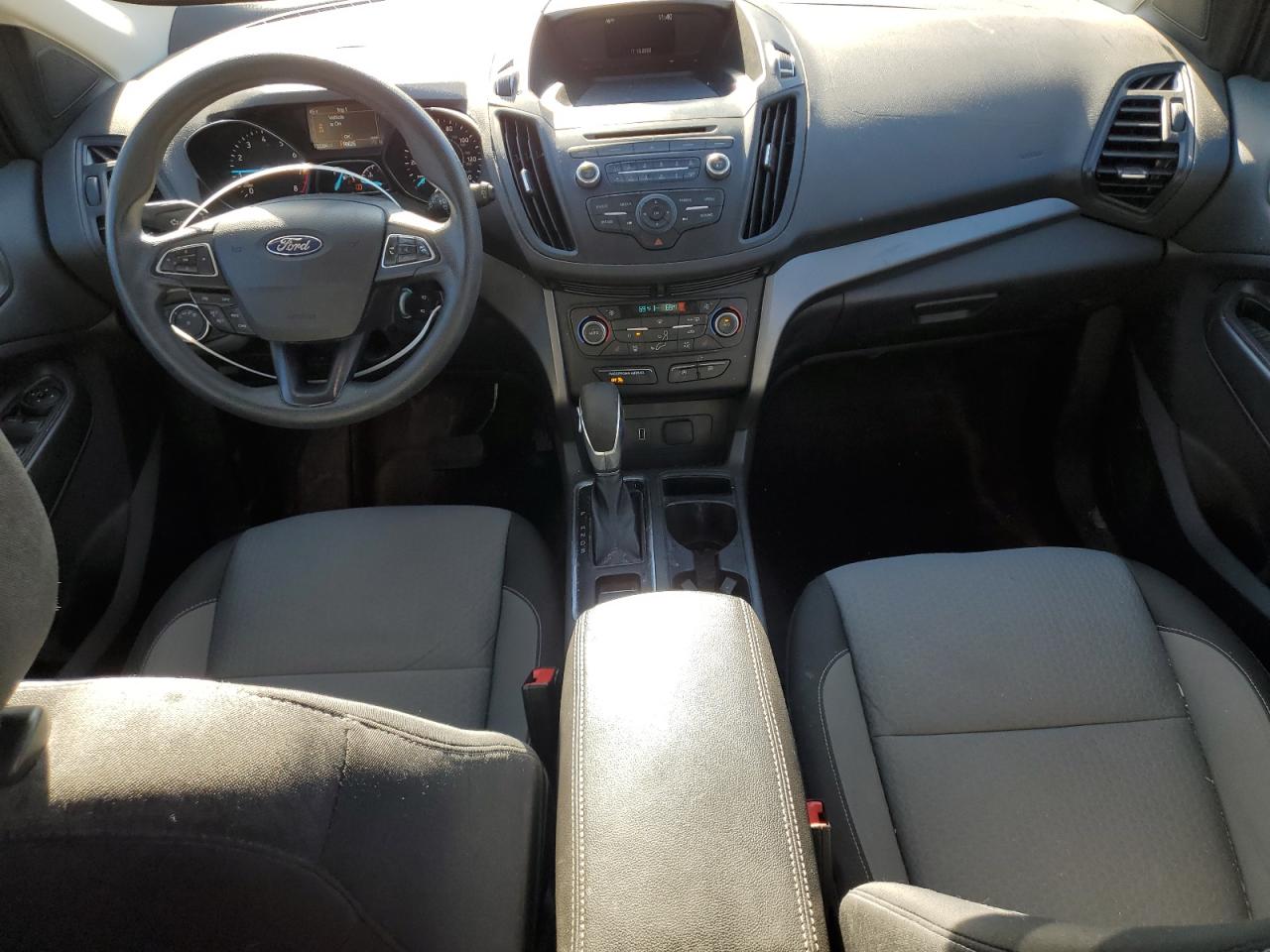 2018 Ford Escape Se VIN: 1FMCU9GD4JUB52142 Lot: 92117815