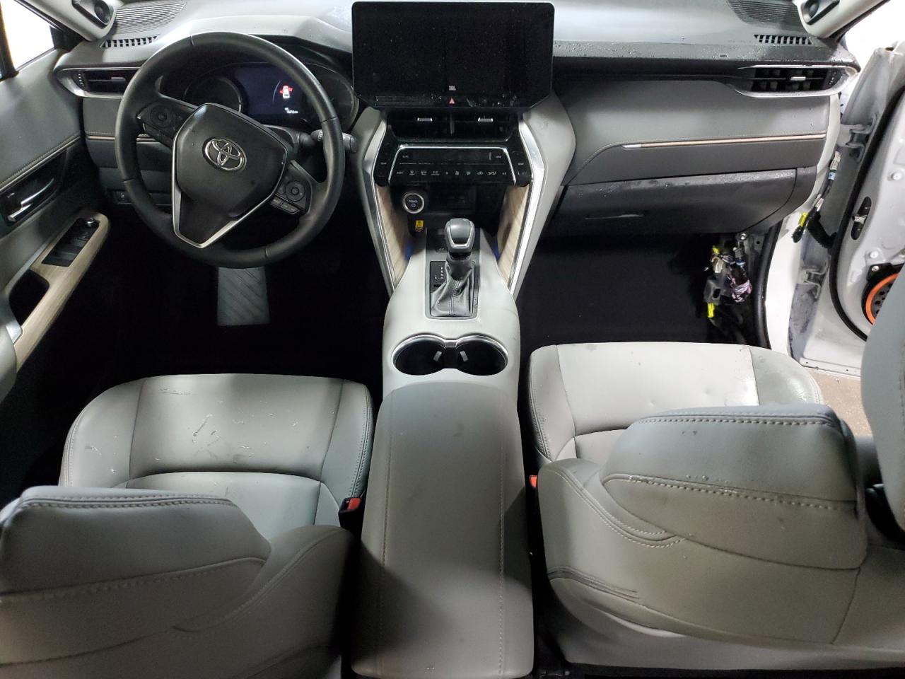 2024 Toyota Venza Le VIN: JTEAAAAH0RJ183950 Lot: 92677375