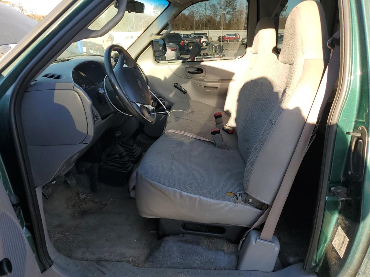 2000 Ford F150 VIN: 1FTRX18W8YNA19086 Lot: 92703395