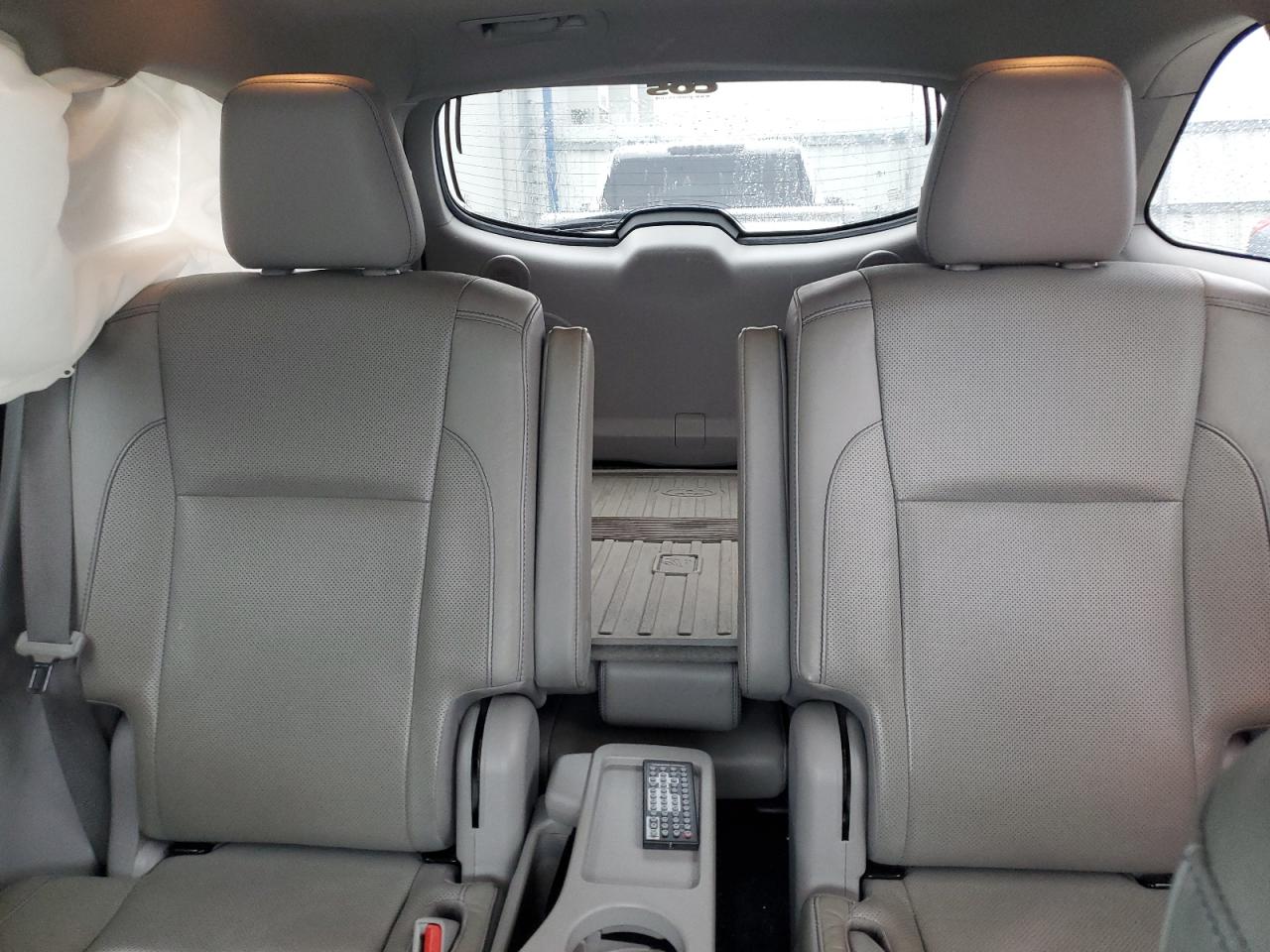 2017 Toyota Highlander Limited VIN: 5TDDZRFH8HS374857 Lot: 91825235