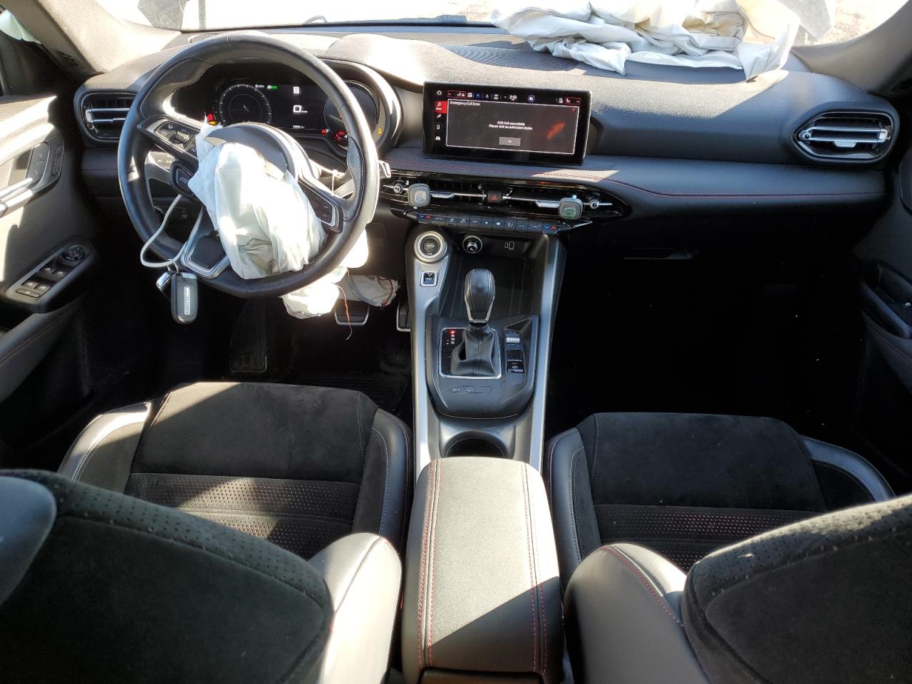 2024 Dodge Hornet R/T VIN: ZACPDFCW8R3A11784 Lot: 90835035