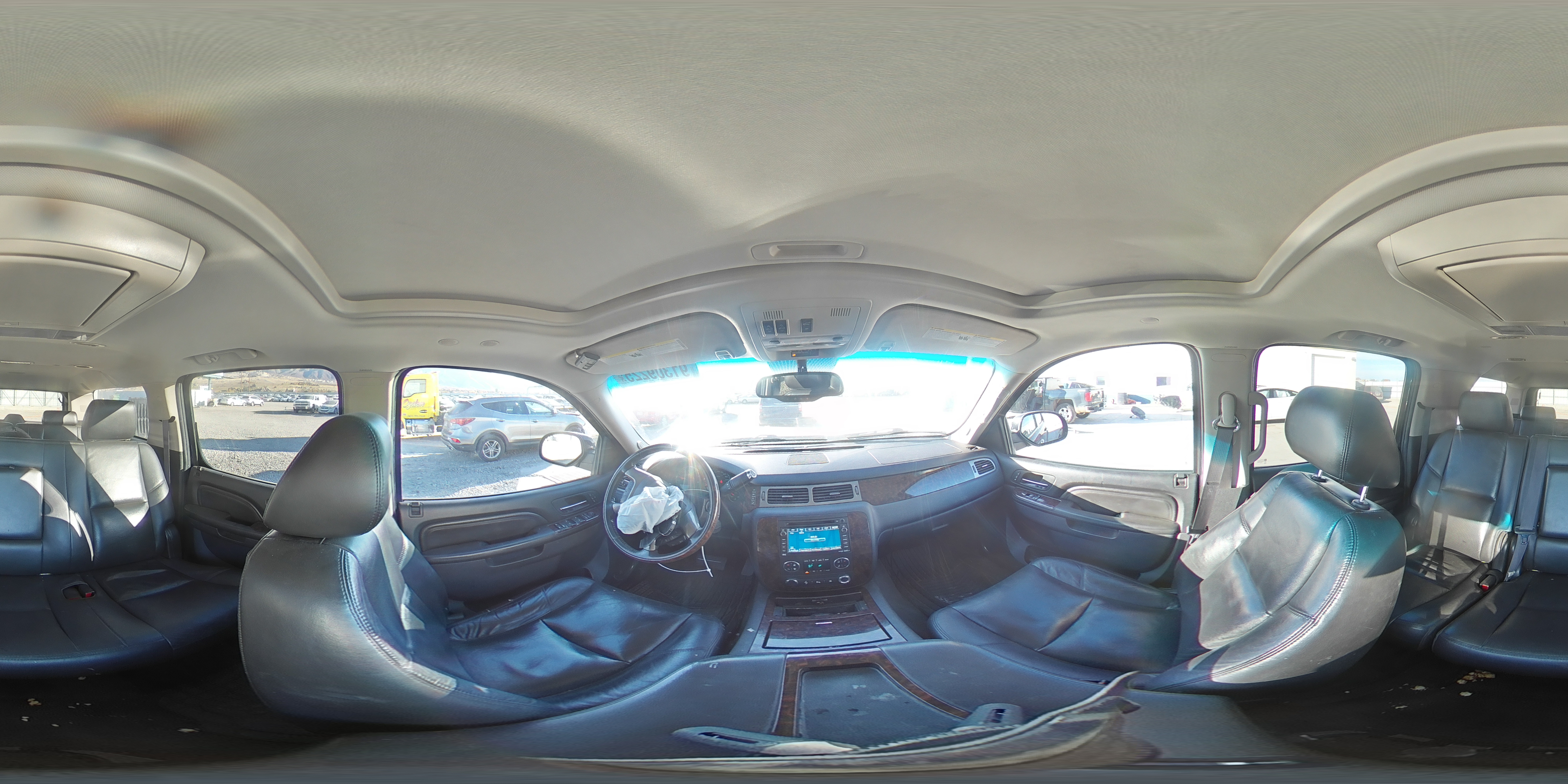 2011 GMC Yukon Xl Denali VIN: 1GKS2MEFXBR108393 Lot: 91309225