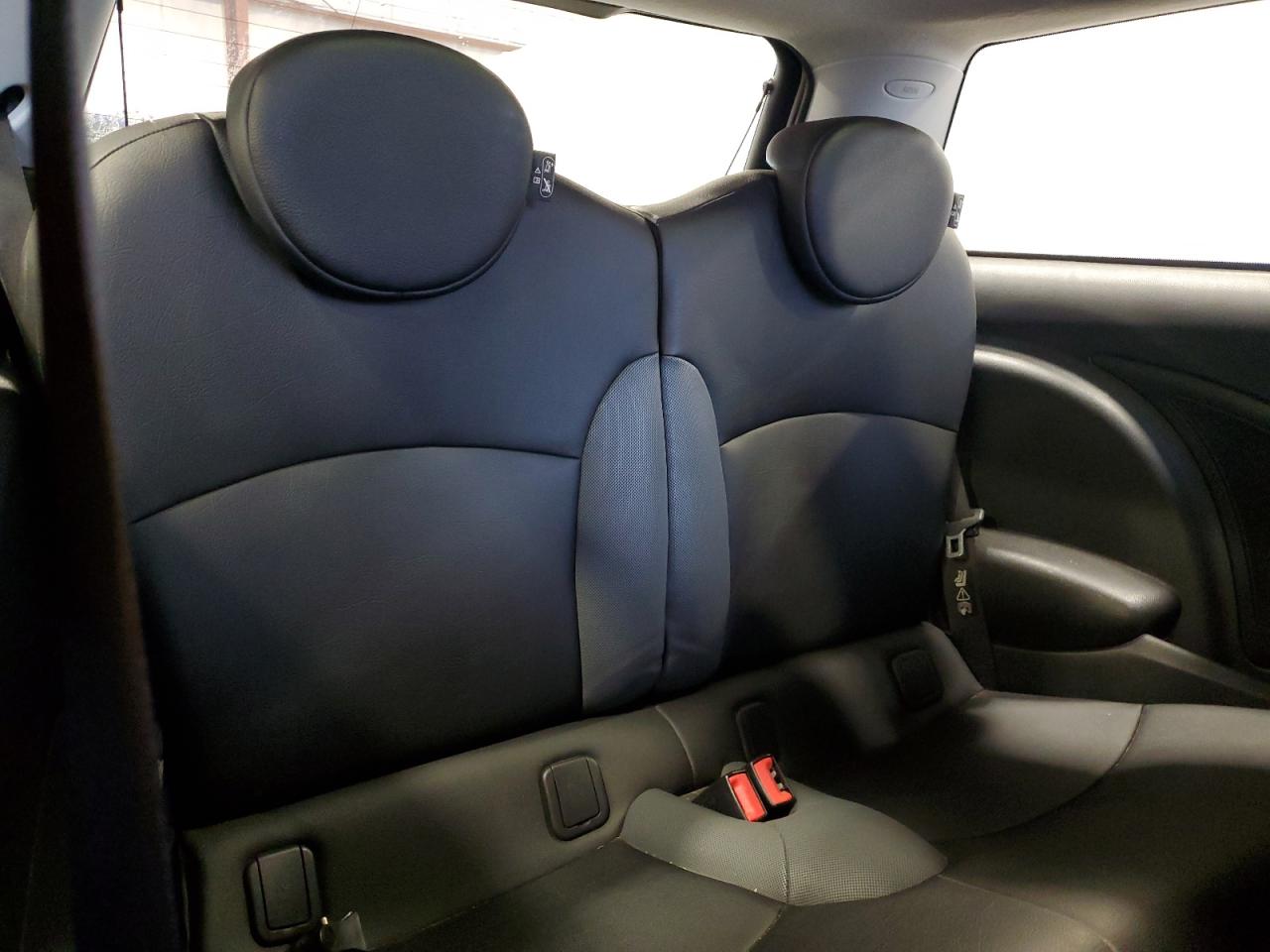 2008 Mini Cooper VIN: WMWMF33598TT66023 Lot: 93354645