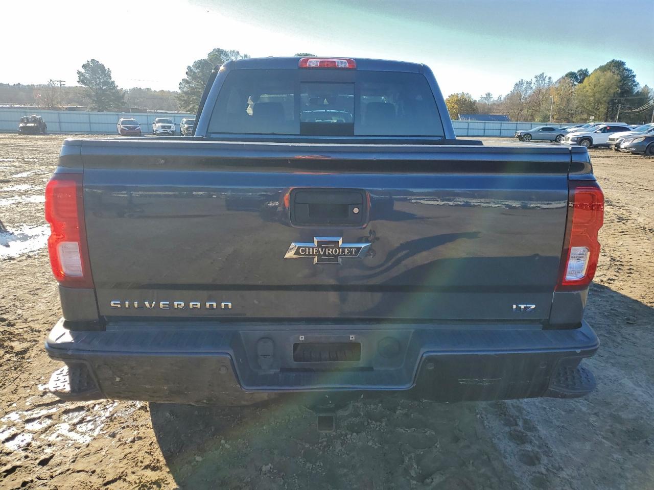2018 Chevrolet Silverado K1500 Ltz VIN: 3GCUKSEC8JG263313 Lot: 93871685