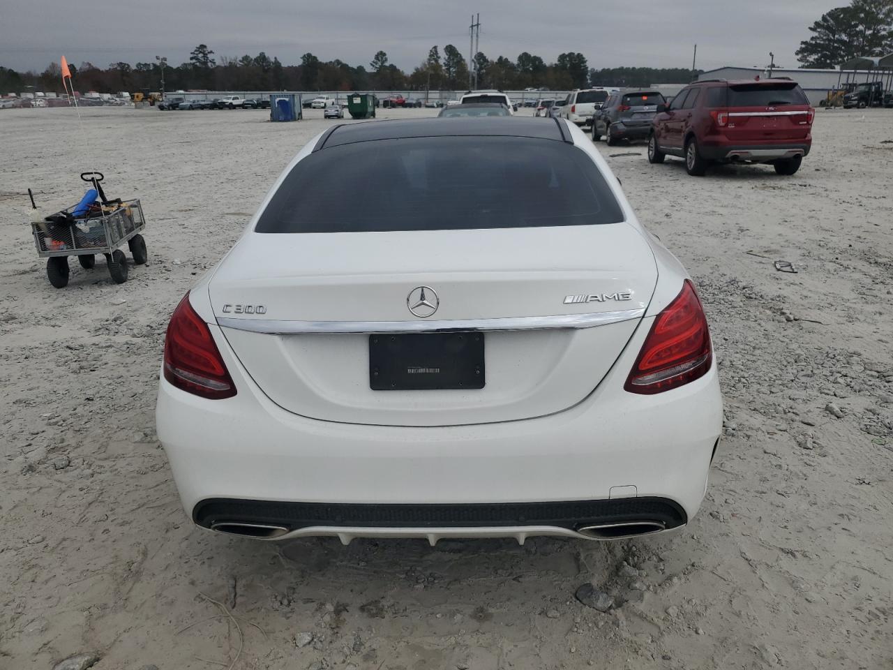 2015 Mercedes-Benz C 300 VIN: 55SWF4JB2FU047068 Lot: 93516275