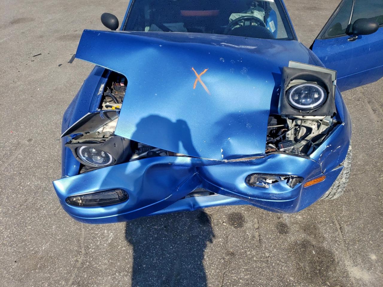 1991 Mazda Mx-5 Miata VIN: JM1NA3514M1215564 Lot: 94375525