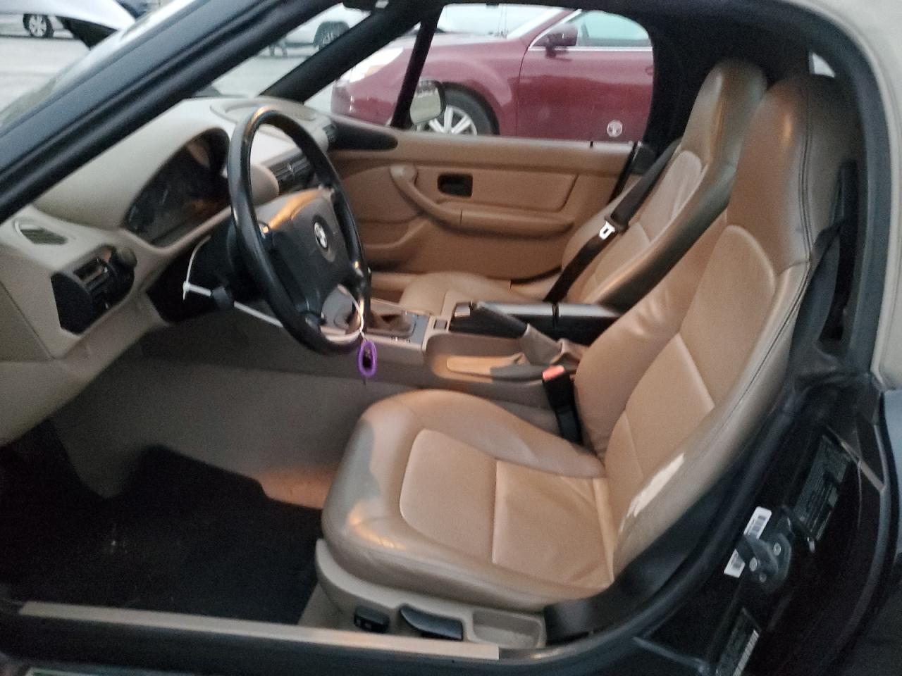 Фото: 4USCH7329WLE05726