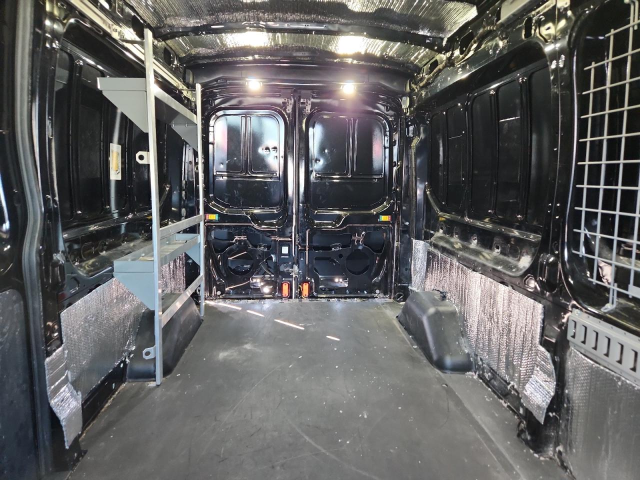 2017 Ford Transit T-250 VIN: 1FTYR2CM3HKB01911 Lot: 92471935