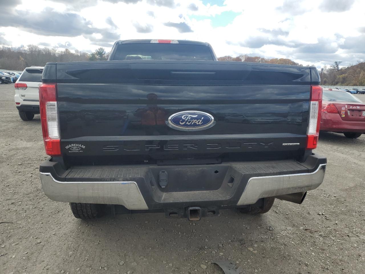 2017 Ford F250 Super Duty VIN: 1FTBF2B63HEF50733 Lot: 91097815