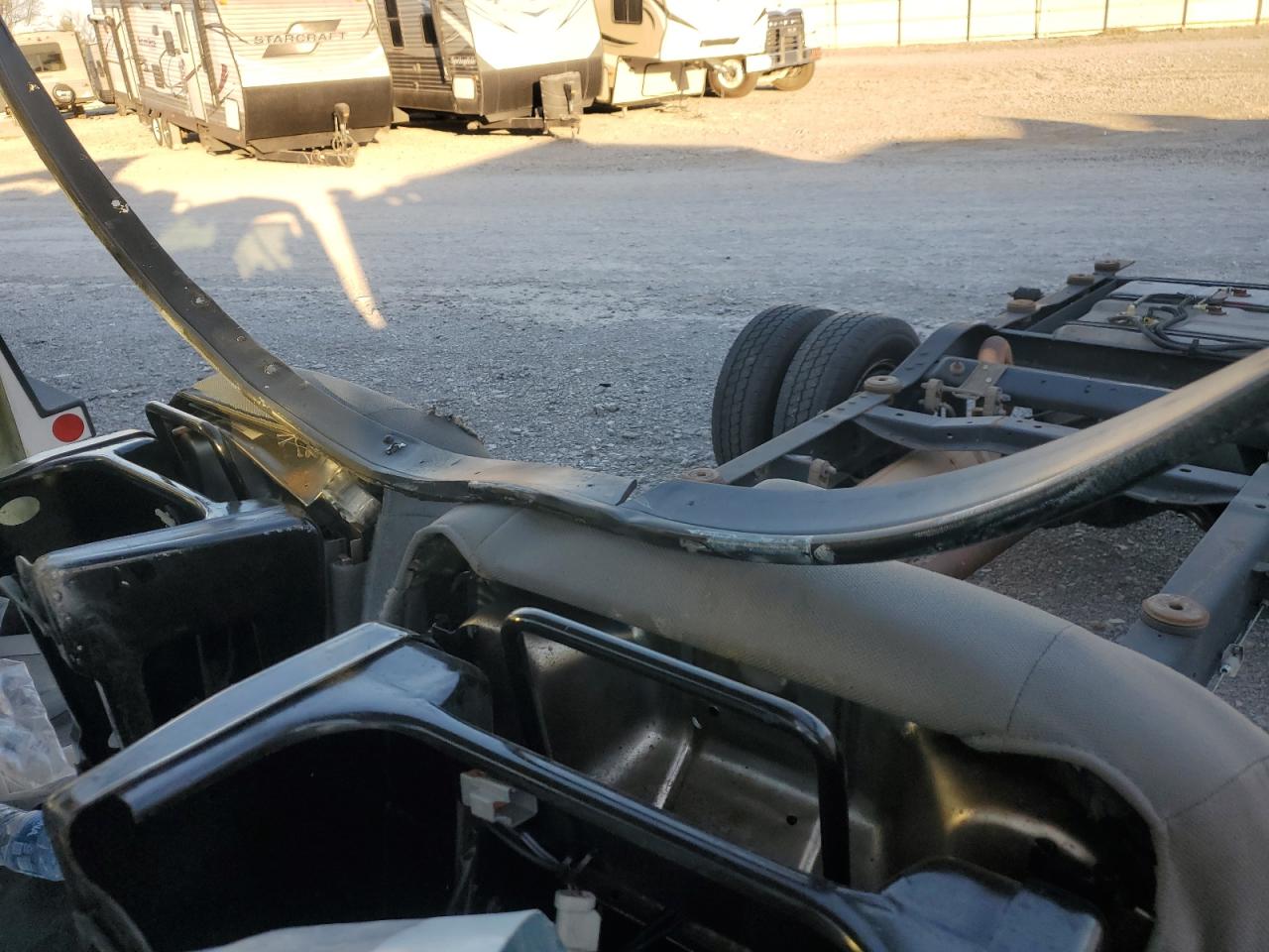 2017 Ford Econoline - Trucks Ambulance VIN: 1FDXE4FS9HDC29941 Lot: 69775085