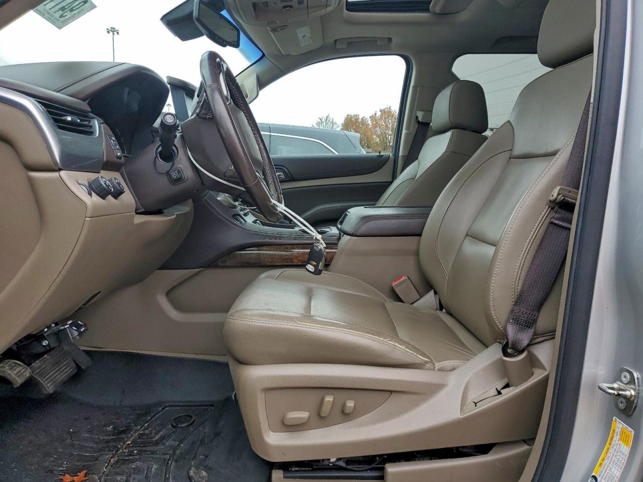 2019 Chevrolet Suburban K1500 Lt VIN: 1GNSKHKCXKR312468 Lot: 94112375