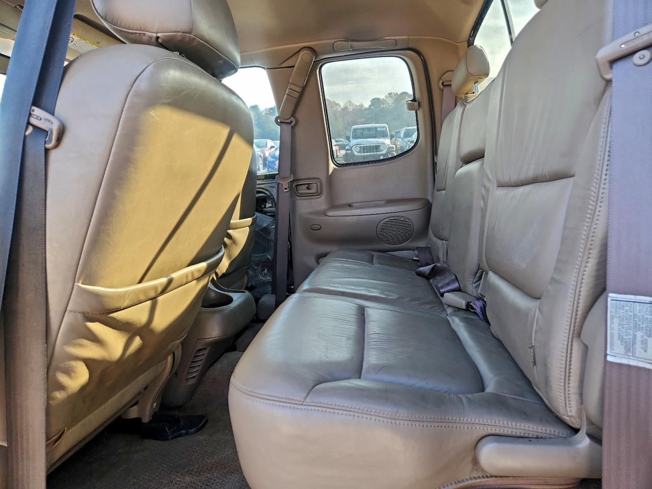 2003 Toyota Tundra Access Cab Limited VIN: 5TBRT38103S410093 Lot: 93931585