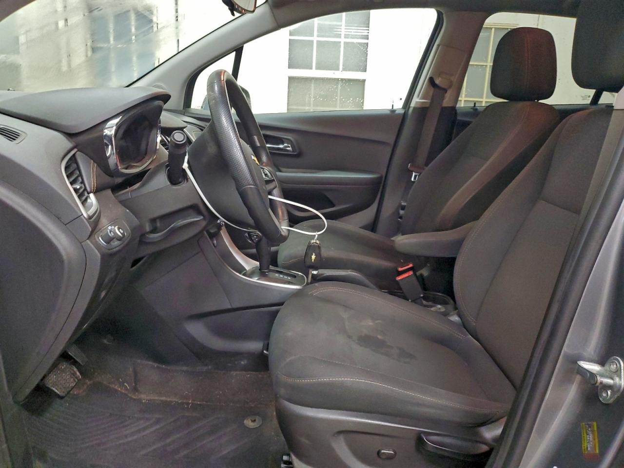 2020 Chevrolet Trax Ls VIN: 3GNCJNSB3LL208894 Lot: 93774215